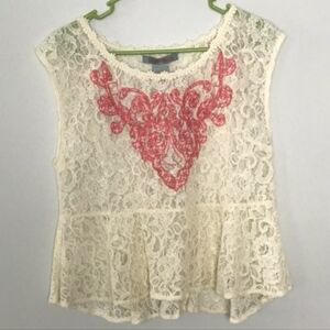 Flying Tomato Lace Blouse Women's Size Large Coral Embroidery Button Detail NWOT